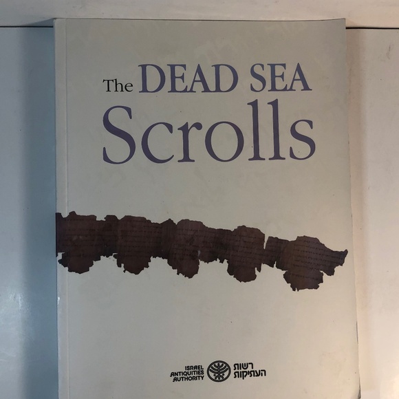 The Dead Sea Scrolls-Israel Antiquities Authority Trade paperback book - Picture 1 of 7